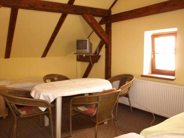 Karczma izby ubytovanie voľný čas rekreačné kúpalisko Poľsko